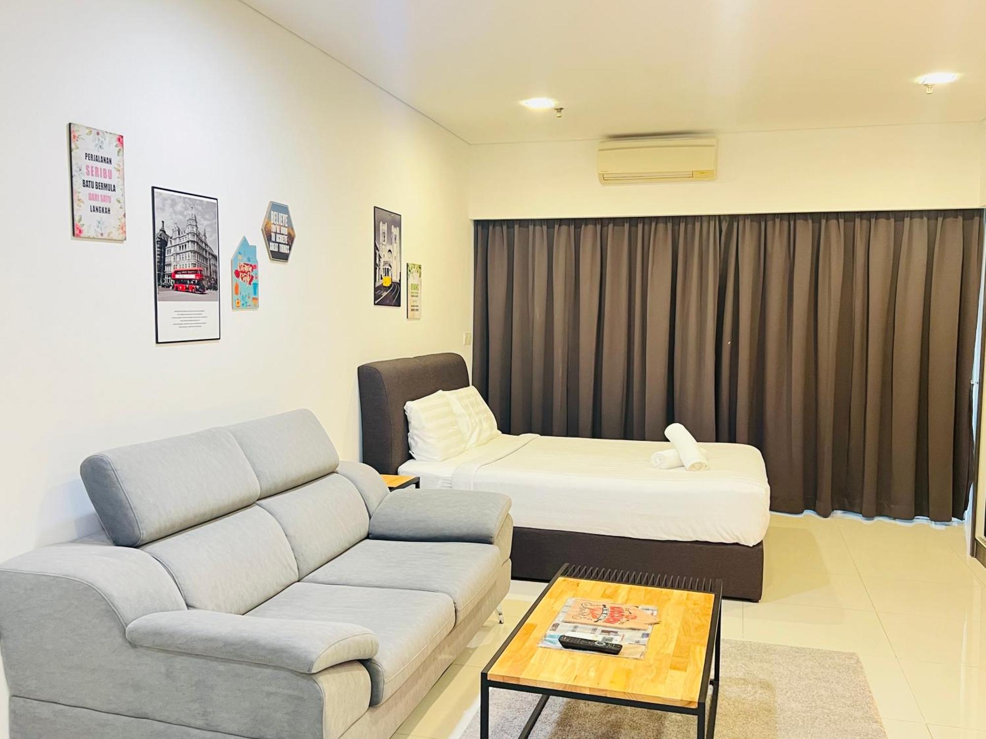 Mercu Summer Suites Klcc By Sweet Home Kuala Lumpur Exterior photo